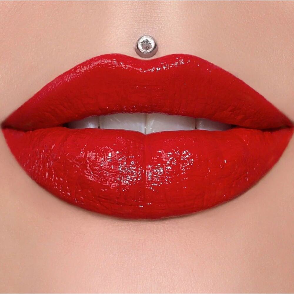 Jeffree Star Cosmetics Supreme Lip gloss (Red Affair) RT20